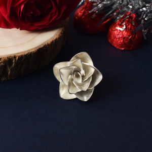 Love Silver Rose